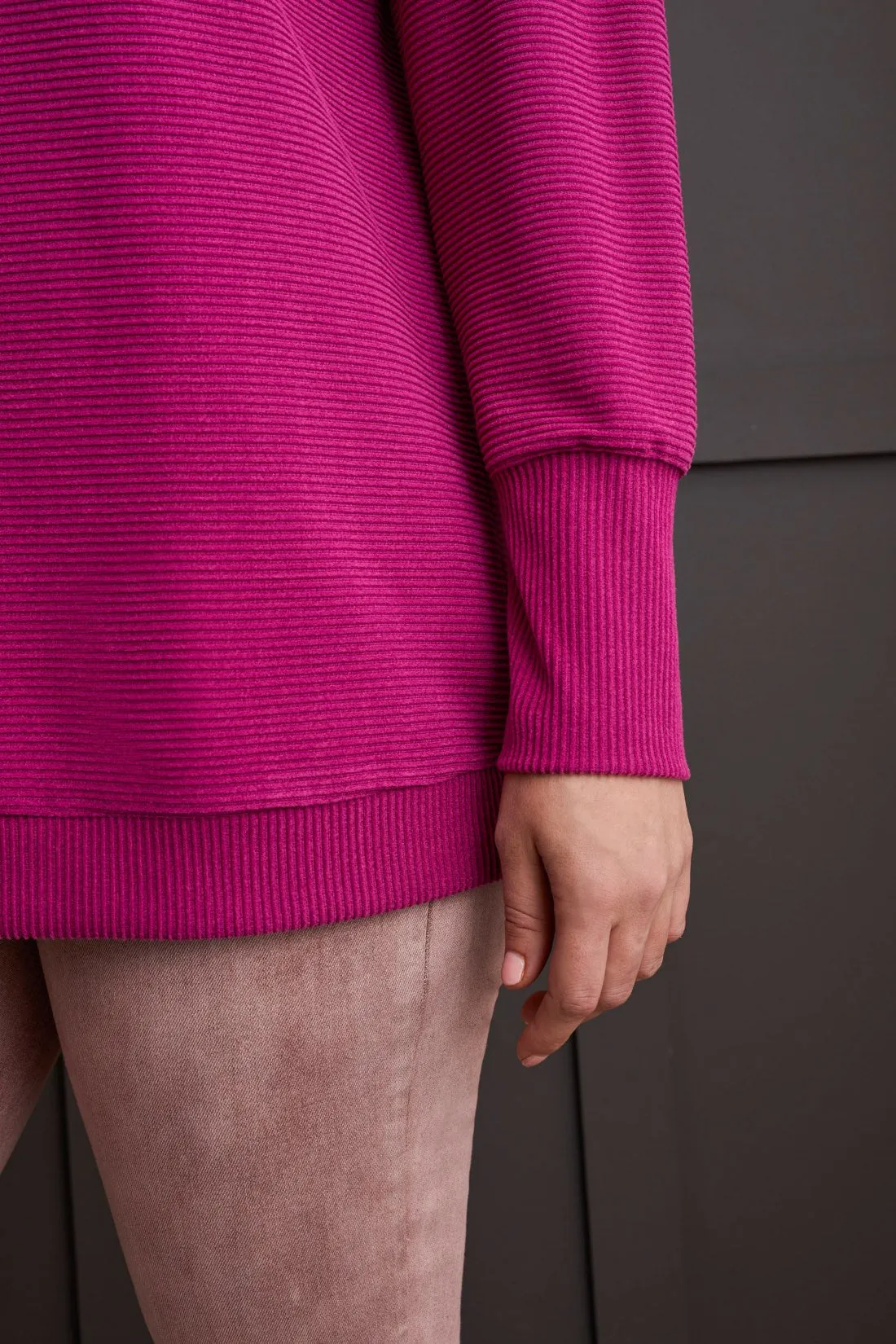 FUNNEL NECK TUNIC-H deep magenta