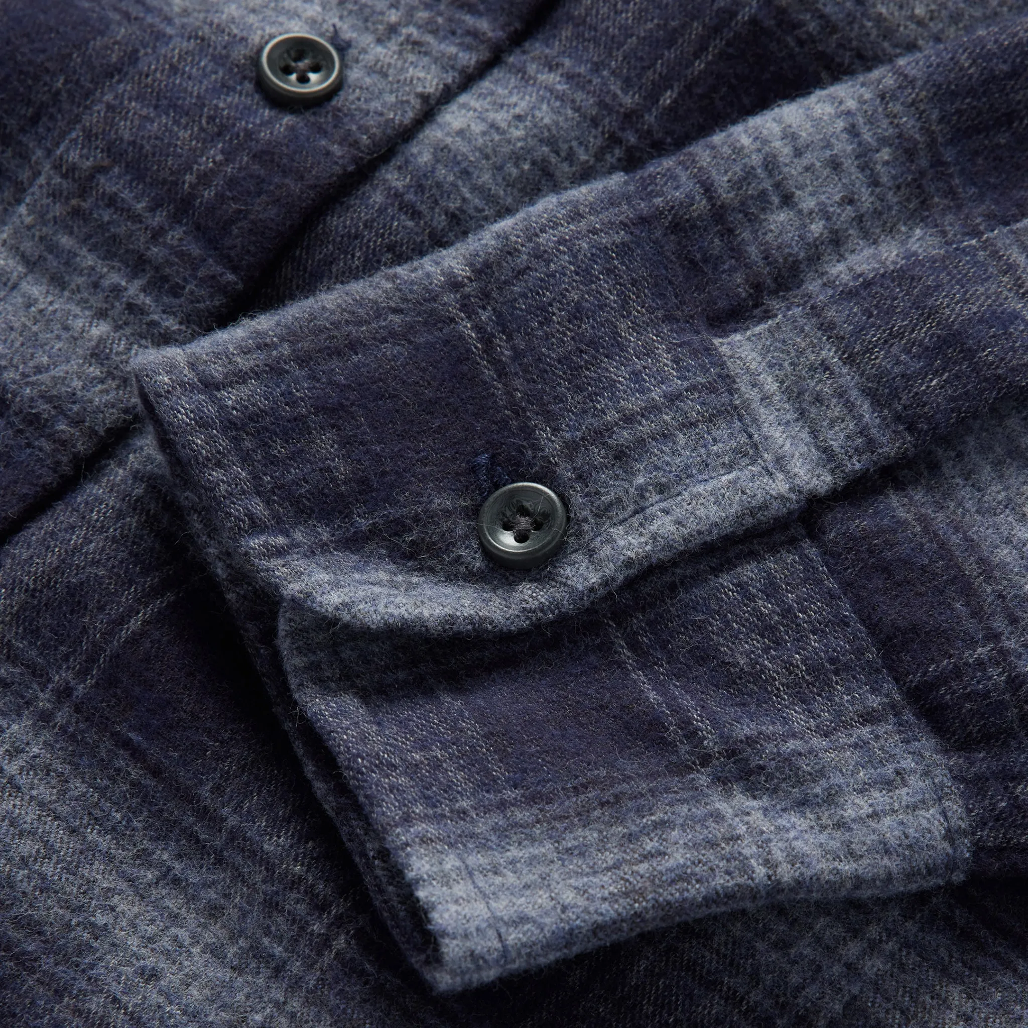 The Yosemite Shirt in Navy Shadow Plaid